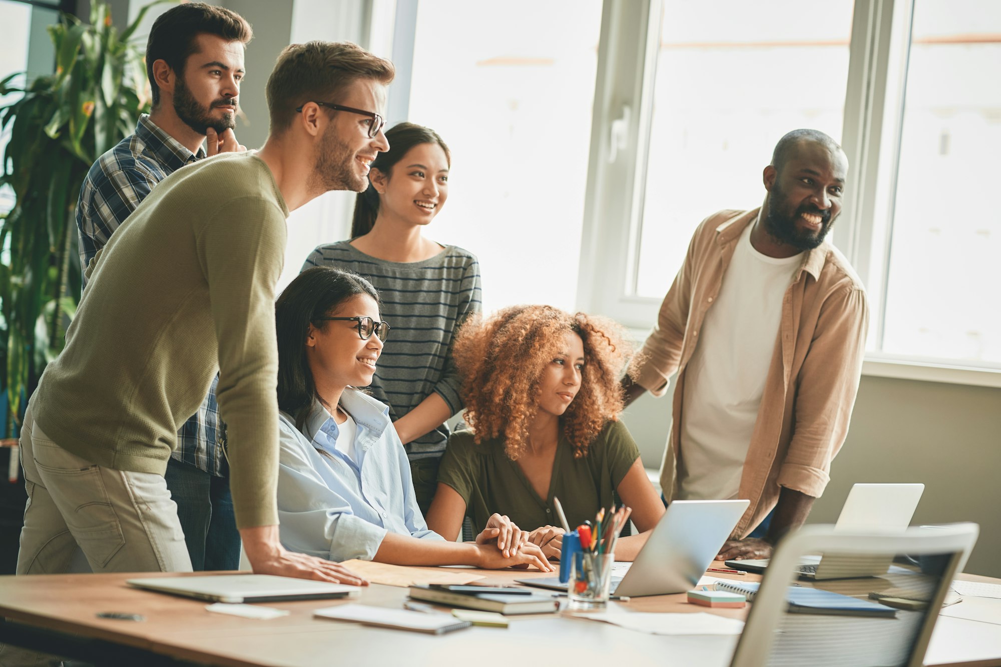 International team at workplace as great chance to learn culture